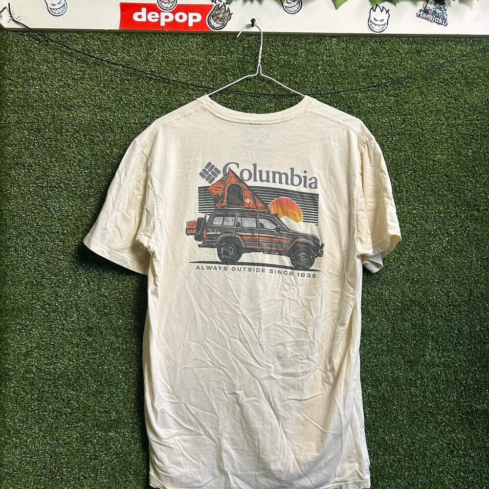 Columbia-sportswear Men's Cream and White T-shirt